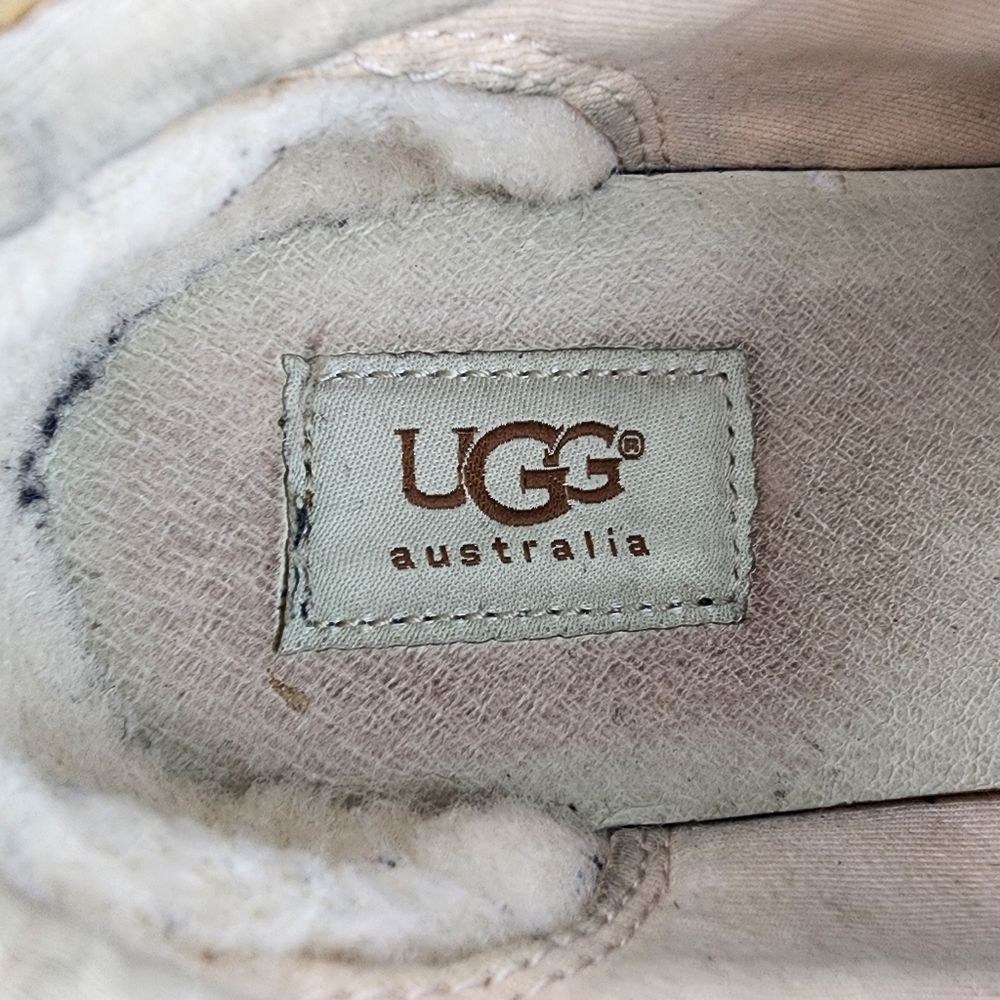 UGG Australia Taya Tan Leather Sneakers Silver Metallic Detail Women's 9.5 - Picture 8 of 10